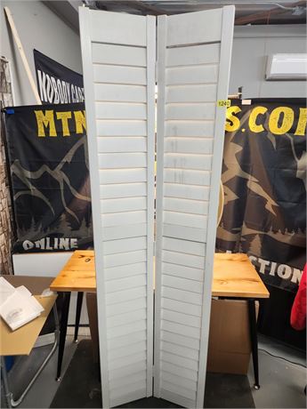 1240 - 2 Panel Bifold Door & Hardware kit