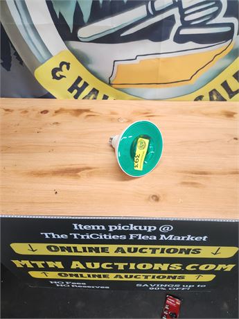 393 - Green Flood Light