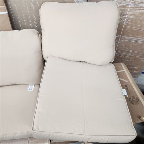 619 - 2-Piece Outdoor Deep Seat Cushion Set